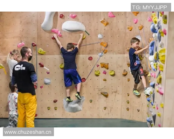 攀岩深度探索杭州攀岩队的训练节奏与团队精神 攀岩深度探索杭州攀岩队的训练节奏与团队精神